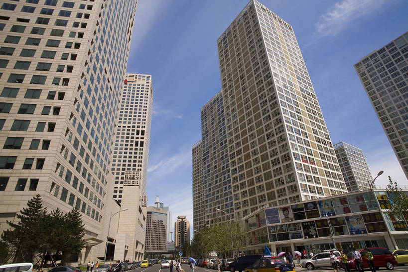 横图,彩色,室外,特写,白天,旅游,度假,办公楼,名胜古迹,标志建筑,大厦,地标,建筑,北京,中国,亚洲,局部,遗迹,首都,古迹,文物,娱乐,建设,现代,古建筑,蓝天,天空,地标建筑,享受,休闲,旅游胜地,放松,摄影,部分,近景,古文明,东亚,中华人民共和国,北京市,京,北平,华北地区,发达,旅行,北京CBD,北京商务中心区,中国北京大北窑,建外SOHO,bj174