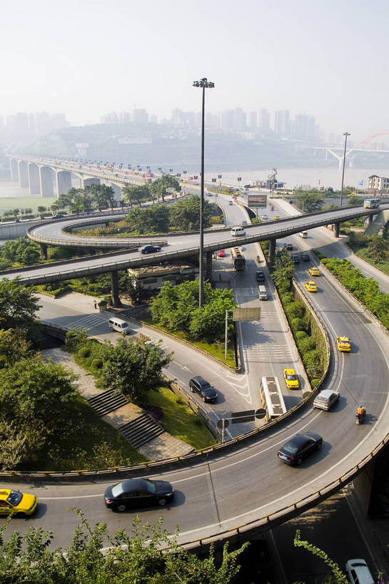 无人,竖图,俯视,彩色,室外,白天,城市风光,道路,立交桥,路,公路,重庆,中国,亚洲,景观,建筑群,交通,现代建筑,竖,摄影,四川省,东亚,嘉陵江,渝中区,中华人民共和国,西南地区,重庆市,渝,江,马路,石板坡立交桥,bj174