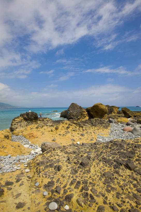 公园,竖图,彩色,室外,白天,旅游,度假,海浪,名胜古迹,标志建筑,地标,建筑,台湾,中国,亚洲,遗迹,海岸,海湾,古迹,文物,娱乐,建设,古建筑,蓝天,享受,休闲,旅游胜地,放松,竖,摄影,海滨,古文明,东亚,三仙台,中华人民共和国,海,海滩,旅行,bj174