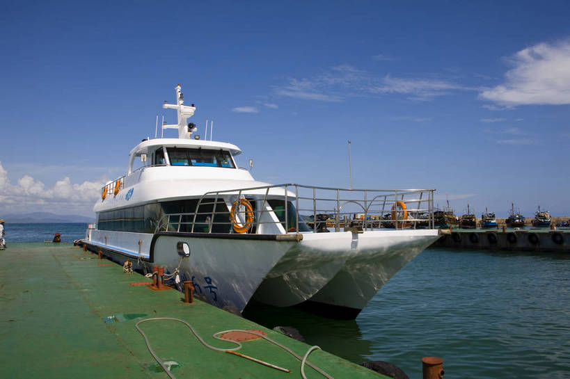 无人,横图,彩色,室外,白天,旅游,沙滩,三亚,中国,亚洲,游船,海南,天空,休闲,旅游胜地,摄影,海滨,东亚,中华人民共和国,海,海滩,旅行,蜈支洲岛,bj174