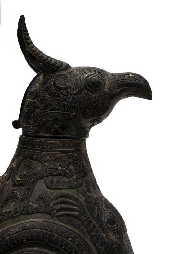 竖图,彩色,静物,杯子,中国,雕刻,图片,文化遗产,艺术品,历史,文物,装饰品,古代,一个,酒杯,摄影,单个,古董,中国文化,东亚,青铜器,古远,古代文明,美术工艺,影棚拍摄,传统文化,西周太保鸟形卣,卣,bj174