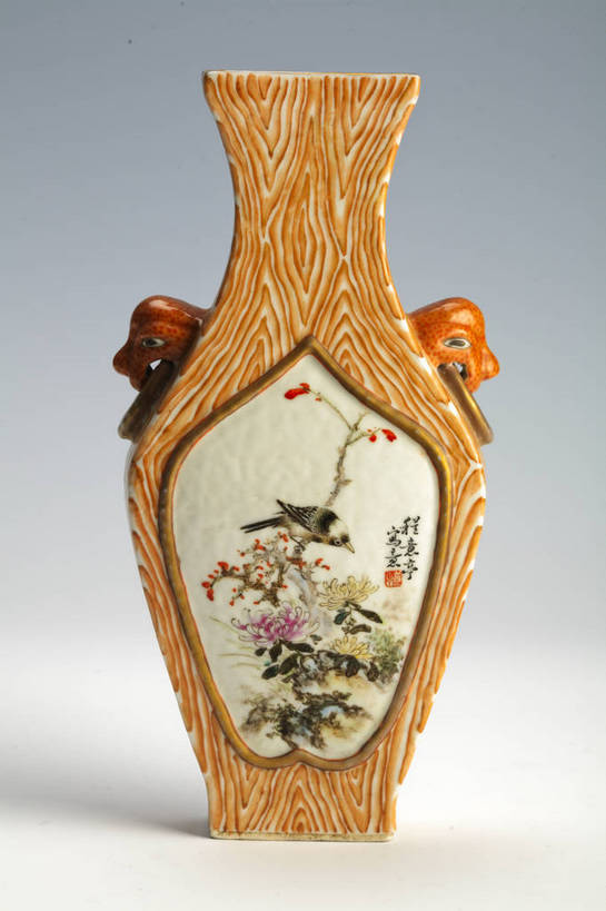 竖图,彩色,绘画,静物,中国,彩绘,瓷器,图片,陶瓷,文化遗产,陶瓷制品,艺术品,历史,文物,装饰品,古代,一个,瓶子,工艺品,摄影,单个,古董,陶艺,中国文化,东亚,古远,彩釉,古代文明,美术工艺,画画,影棚拍摄,传统文化,bj174