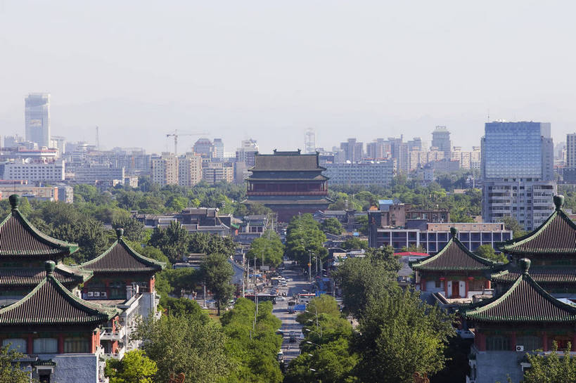 横图,彩色,旅游,度假,名胜古迹,城市风光,标志建筑,城市,地标,建筑,北京,中国,亚洲,遗迹,图片,景观,文化遗产,首都,古迹,文物,娱乐,建设,古建筑,现代建筑,历史建筑,建筑物,树木,享受,休闲,旅游胜地,放松,摄影,古代建筑,文明,中国文化,古文明,东亚,鼓楼,中华人民共和国,北京市,京,北平,华北地区,旅行,北京中轴线,bj174