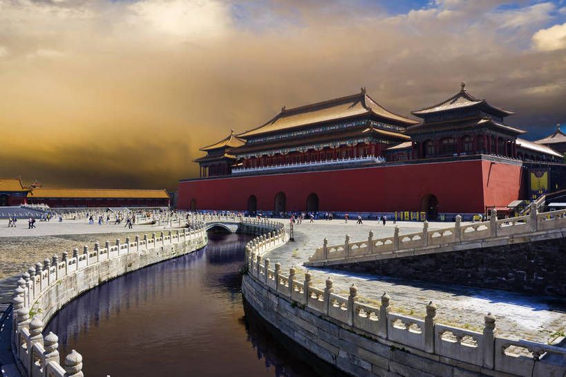 故宫,宫殿,栏杆,横图,彩色,旅游,度假,名胜古迹,标志建筑,地标,建筑,北京,中国,亚洲,遗迹,图片,墙,文化遗产,建筑群,云层,古典,合成,古迹,历史,文物,娱乐,建设,古建筑,石桥,午门,现代建筑,建筑物,墙壁,墙面,古代,红色,天空,紫禁城,享受,休闲,旅游胜地,彩云,放松,摄影,城楼,文明,中国文化,特效,金水桥,古文明,东亚,中华人民共和国,门楼,古远,古代文明,河,旅行,皇宫,bj174