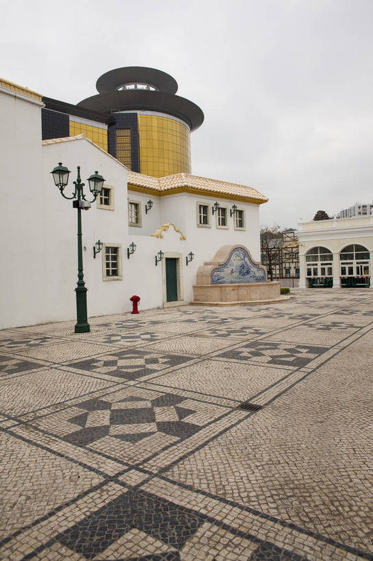 无人,竖图,彩色,室外,白天,旅游,度假,名胜古迹,标志建筑,城市,地标,建筑,街道,澳门,中国,遗迹,图片,建筑群,古典,古迹,文物,娱乐,建设,古建筑,地标建筑,享受,休闲,旅游胜地,放松,都市风光,文明,中国文化,古文明,渔人码头,繁荣,旅行,bj174