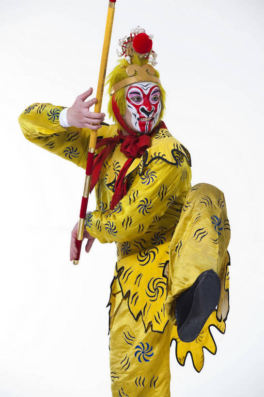 中年人,一个人,演员,竖图,彩色,白色背景,正面,化妆,北京,中国,亚洲,仅一个人,表演,艺术,造型,鲜艳,头饰,图片,注视,文化,脸谱,观察,看,表情,竖,姿势,摄影,服饰,观看,动作,察看,关注,中国文化,金箍棒,戏剧,民族服饰,演出服,京剧,东亚,国粹,美猴王,男人,中国人,半身,影棚拍摄,化装,中国戏曲,武生,传统文化,舞台妆,bj174