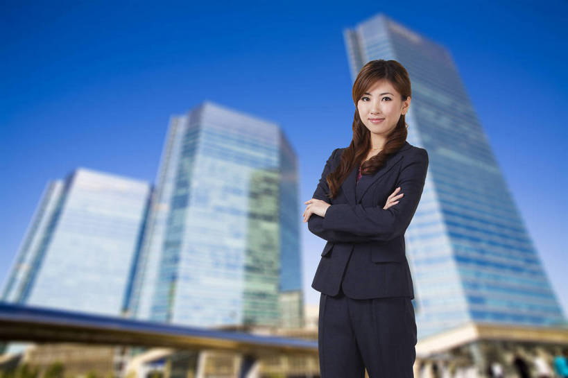 东方人,一个人,商务人士,商务女性,站,横图,彩色,室内,白天,抠图,正面,西装,商务,时尚,满意,自由,成功,城市,建筑,北京,中国,套装,正装,人物,图片,美丽,生活,电脑合成,现代,手势,职业,成熟,活力,可爱,美女,自信,摄影,奋斗,青春,优雅,商务装,工薪阶层,端庄,精明,年轻女性,女人,女性,亚洲人,中国人,年轻人,白领,上班族,半身,影棚拍摄,愉快,bj174