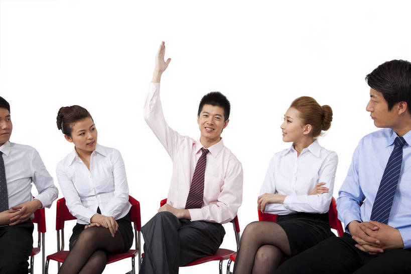 东方人,中年人,伙伴,商务人士,商务男性,商务女性,坐,微笑,横图,彩色,室内,白天,白色背景,正面,衬衫,商务,时尚,性感,友谊,成功,合作,团队,北京,中国,套装,正装,开会,图片,许多人,美丽,年轻,漂亮,现代,排列,发言,一群人,职业,享受,成熟,活力,可爱,美女,自信,摄影,青春,优雅,同伴,商务装,工薪阶层,团结,友情,男人,男性,年轻男性,年轻女性,女人,女性,中年男性,亚洲人,中国人,年轻人,白领,上班族,交谈,举手,半身,影棚拍摄,衬衣,愉快,bj174