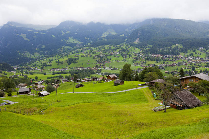 无人,横图,彩色,室外,白天,旅游,草地,森林,田园,瑞士,欧洲,阿尔卑斯山,图片,山坡,首都,伯尔尼,自然,村庄,庄园,旅游胜地,安静,摄影,风光,文明,中欧,瑞士联邦,伯尔尼州,少女峰,因特拉肯,旅行,居住区,bj174