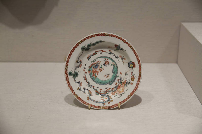 无人,博物馆,横图,彩色,室内,特写,白天,静物,纽约,美国,瓷器,图片,曼哈顿,艺术品,文物,盘子,摄影,珍贵,文明,中国文化,珍藏,大都会博物馆,彩釉,古代文明,保藏,收藏,传统文化,bj174