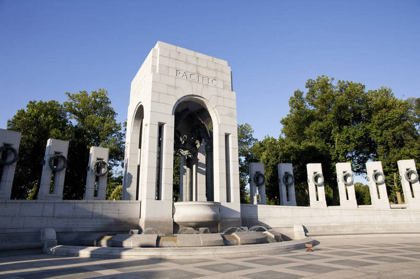 无人,横图,彩色,室外,白天,旅游,度假,名胜古迹,树林,城市风光,标志建筑,城市,地标,建筑,华盛顿,美国,遗迹,图片,纪念碑,建筑群,古典,辉煌,古迹,文物,娱乐,建设,古建筑,现代建筑,天空,地标建筑,享受,休闲,旅游胜地,放松,摄影,文明,古文明,发展,繁荣,二战纪念碑,旅行,bj174