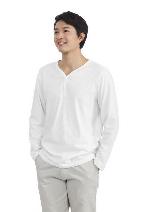 东方人,笑,微笑,竖图,彩色,室内,白天,抠图,白色背景,侧面,时尚,成功,广州,中国,仅一个人,图片,休闲装,休闲,健康,成熟,自信,摄影,生活方式,青春,精明,男人,男性,年轻男性,亚洲人,中国人,年轻人,站立,半身,影棚拍摄,愉快,bj174