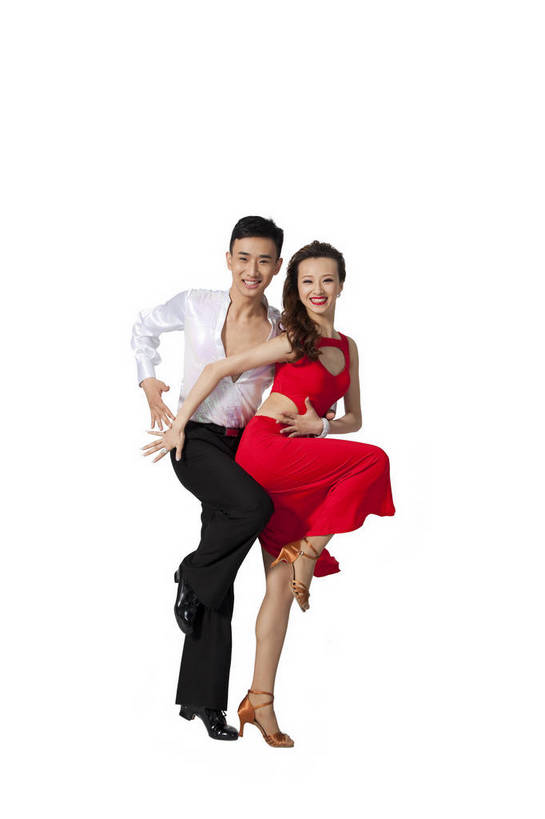 东方人,两个人,竖图,彩色,室内,白天,抠图,白色背景,正面,侧面,裙子,时尚,跳舞,热情,合作,北京,中国,连衣裙,图片,健康,活力,可爱,美女,平衡,自信,摄影,青春,优雅,双人舞,优美,探戈,舞蹈服,弹性,乐观,技能,男人,男性,年轻男性,年轻女性,女人,女性,亚洲人,中国人,年轻人,舞蹈演员,拉手,全身,影棚拍摄,礼服,愉快,舞蹈,bj174