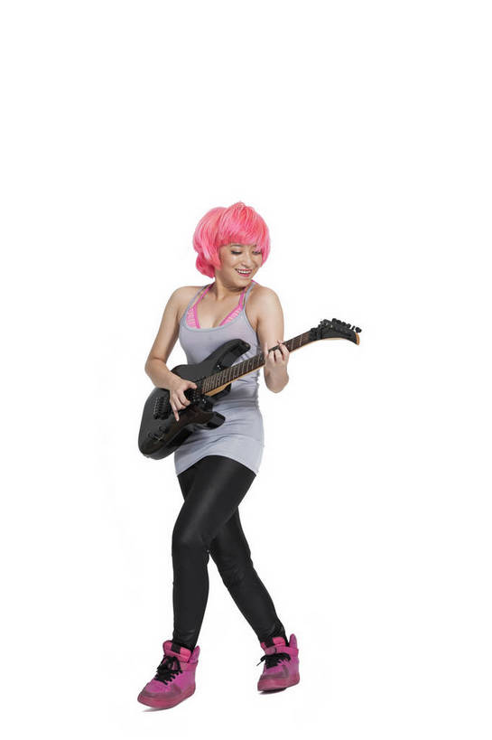 东方人,头发,竖图,彩色,室内,白天,侧面,时尚,跳舞,热情,北京,中国,仅一个人,图片,街头,吉他,休闲装,娱乐,红色,休闲,健康,个性,活力,激情,美女,平衡,竖,摄影,技巧,青春,街舞,毛发,酷,嘻哈,弹唱,弹性,动感,技能,年轻女性,女人,女性,亚洲人,中国人,年轻人,全身,影棚拍摄,愉快,舞蹈,bj174