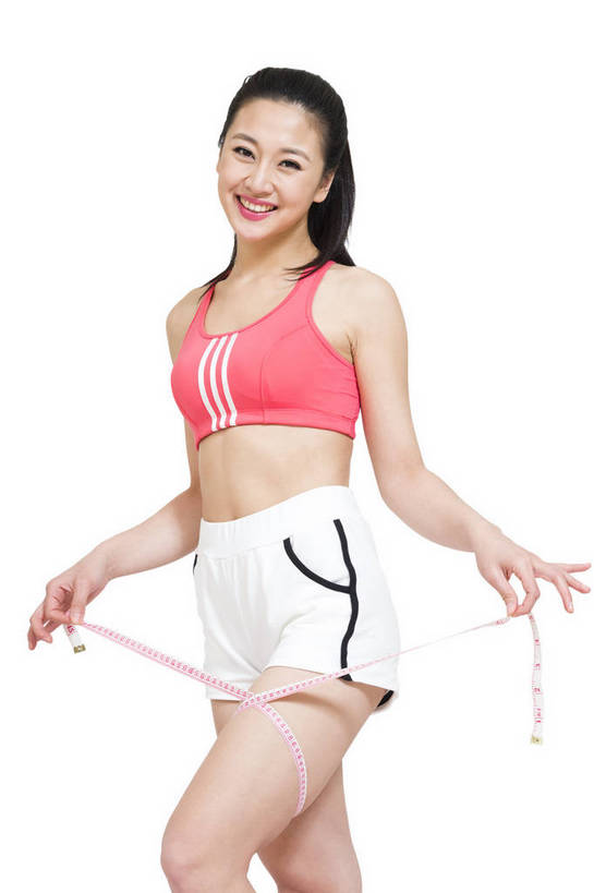 东方人,腿,站,竖图,彩色,室内,白天,留白,抠图,白色背景,侧面,时尚,北京,中国,仅一个人,测量,图片,现代,休闲,健康,成熟,可爱,美女,自信,摄影,生活方式,青春,优雅,减肥,乐观,年轻女性,女人,女性,亚洲人,中国人,年轻人,半身,影棚拍摄,愉快,练功服,bj174