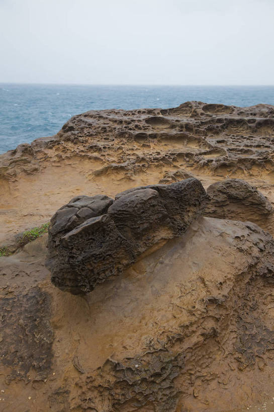 无人,竖图,彩色,室外,白天,旅游,度假,礁石,美景,沙滩,台湾,中国,亚洲,图片,娱乐,风景区,自然,享受,休闲,旅游胜地,放松,摄影,东亚,港澳台,中华人民共和国,台湾省,基隆,基隆市,海,海滩,旅行,台,野柳风景区,bj174