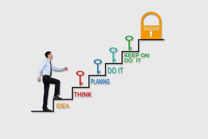 东方人,成年人,一个人,商务人士,攀登,微笑,横图,彩色,照片,衬衫,西装,商务,快乐,自由,幸福,骄傲,成功,信心,数码,科技,楼梯,城市,北京,中国,亚洲,仅一个男性,阴影,灰色背景,正装,工作,网络,图片,阶梯,领带,高光,几何,计算机图形,年轻,合成,职业装,黄种人,数码合成,现代,台阶,职业,健康,爬,放松,规划,活力,自信,摄影,生活方式,上升,电脑合成图,数码合成图,未来,象征,愉悦,庄重,合成图,成就,努力,目标,身份,单人,东亚,发展,正式,地位,乐观,单独,男人,男性,年轻男性,亚洲人,中国人,年轻人,白领,步行,全身,衬衣,欢乐,开心,愉快,机遇,展望,办公室职员,插图,bj174