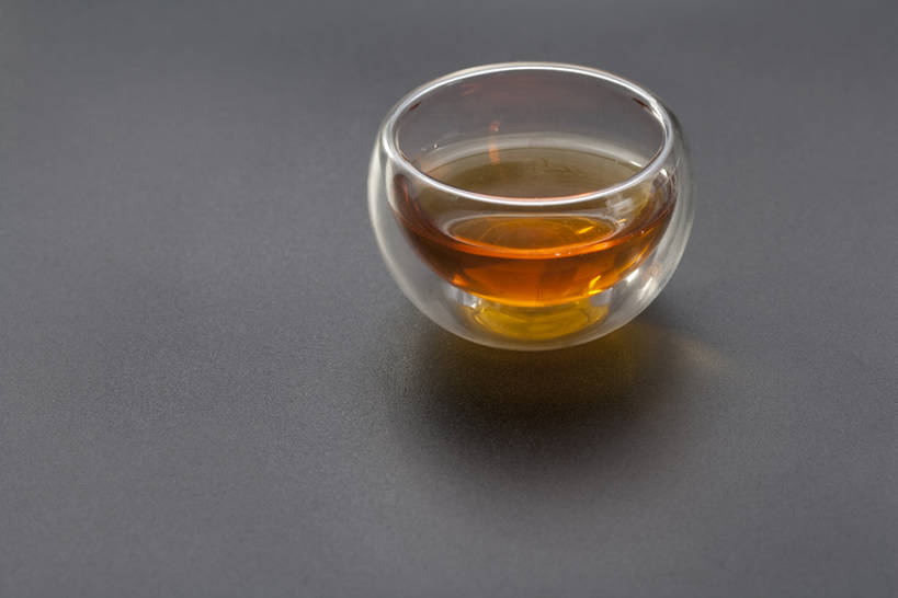 无人,横图,留白,下午茶,静物,亚洲,灰色背景,透明,瓷器,茶叶,食品,饮品,饮食,食物,饮料,一个,单个,可口,清新,中国文化,简洁,东亚,热饮,纯净,北京市,适口,茶杯,影棚拍摄,传统文化,bj175