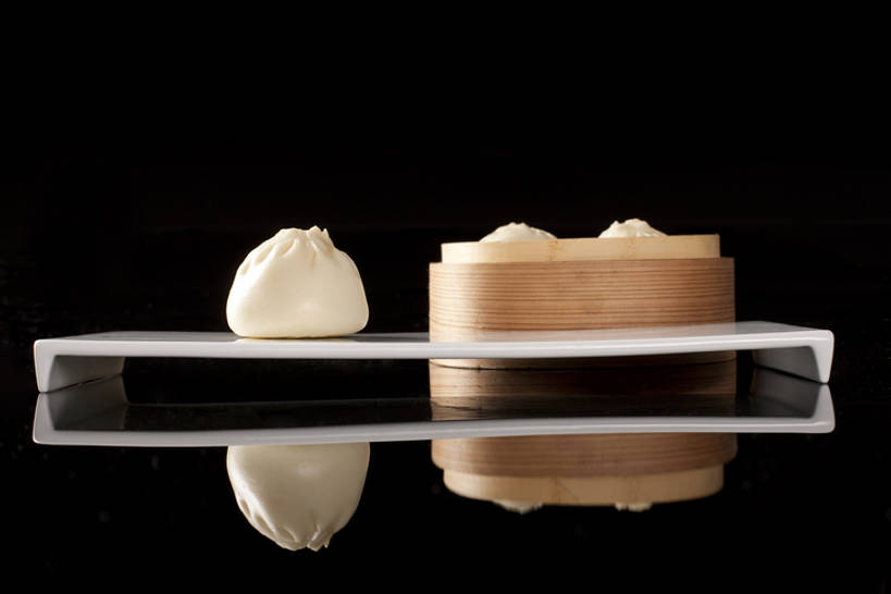 点心,无人,横图,静物,中国,亚洲,黑色背景,反射,料理,食品,包子,饺子,面点,餐盘,传统,小吃,美食,饮食,食物,盘子,小笼包,中式,摄影,中国文化,东亚,蒸锅,粤菜,彩图,bj175