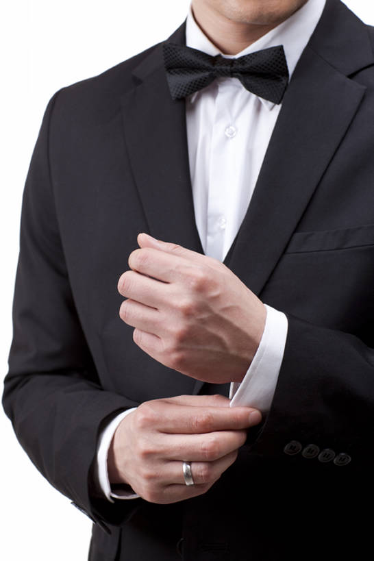 东方人,成年人,中年人,一个人,竖图,留白,白色背景,正面,成功,信心,北京,中国,亚洲,仅一个男性,仅一个人,仅一个中年男性,套装,正装,领结,现代,财富,摄影,影棚,生活方式,礼节,部分,高雅,贵族,成就,摄影棚,华贵,婚姻,东亚,男人,男性,中年男性,亚洲人,中国人,半身,彩图,影棚拍摄,拍摄,魅力,上层阶级,bj175