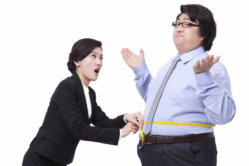 东方人,成年人,肥胖,两个人,商务人士,商务男性,商务女性,横图,留白,白色背景,侧面,衬衫,商务,北京,中国,亚洲,套装,正装,测量,眼镜,领带,注视,卷尺,观察,看,耸肩,摄影,影棚,生活方式,观看,测量工具,惊奇,幽默,察看,象征,庄重,关注,瘦身,摄影棚,商务装,身份,问题,合伙,工薪阶层,东亚,正式,地位,男人,男性,年轻男性,年轻女性,女人,女性,亚洲人,中国人,年轻人,腰部,白领,上班族,半身,彩图,影棚拍摄,衬衣,拍摄,办公室职员,长度,挨着,bj175