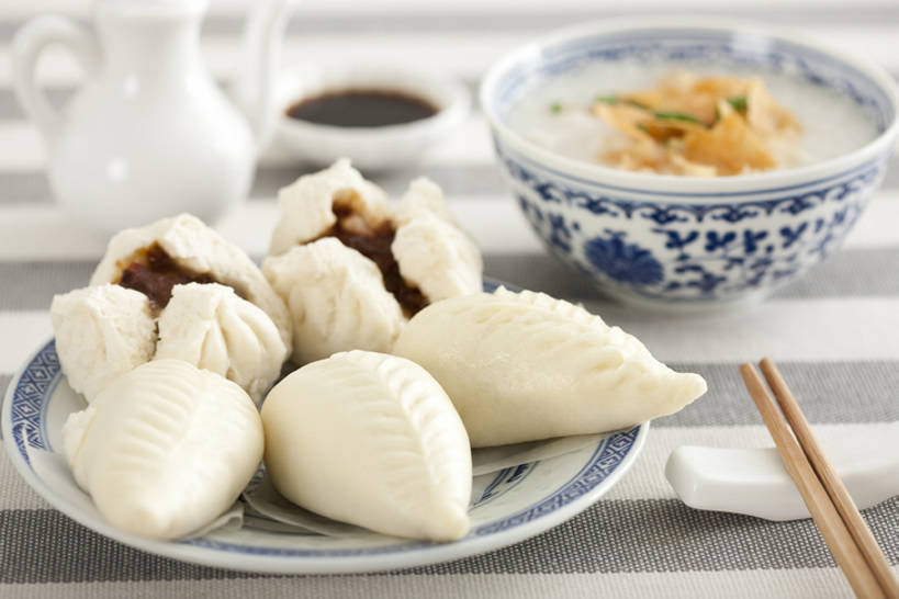 无人,横图,早餐,筷子,桌子,静物,北京,中国,亚洲,准备,堆叠,丰富,粥,美味,食品,饮品,调味品,营养,传统,小吃,饮食,食物,饮料,盘子,碗,快餐,健康,诱惑,摄影,有机食品,膳食,可口,清新,中国文化,东亚,东亚文化,健康食物,适口,粤菜,彩图,白米粥,传统文化,烧包,bj175