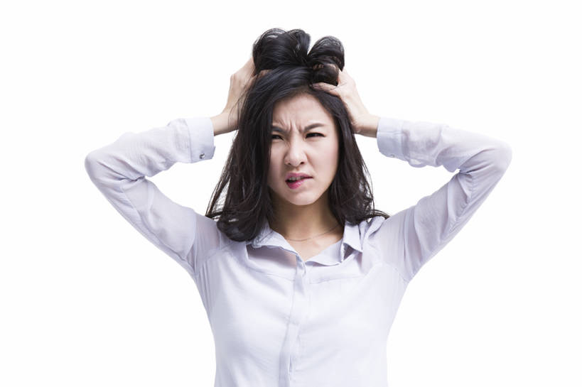 东方人,成年人,一个人,商务人士,商务女性,摸,横图,留白,抠图,白色背景,正面,衬衫,商务,时尚,失败,北京,中国,亚洲,仅一个年轻女性,仅一个女性,仅一个人,抚摸,咬,正装,生气,注视,现代,观察,看,站着,表情,压力,愤怒,摄影,观看,失望,恼怒,悲伤,头痛,咬着,察看,愤慨,伤心,绝望,难过,怒气,气愤,忧虑,发怒,关注,怒火,消极,痛苦,肖像,扮鬼脸,问题,情绪,脾气,东亚,忿怒,怨恨,强烈,挫败,悲哀,哀痛,悲戚,悲痛,气忿,愤恨,肝火,激动,年轻女性,女人,女性,亚洲人,中国人,年轻人,白领,触摸,接触,半身,彩图,影棚拍摄,办公室职员,乱发,bj175