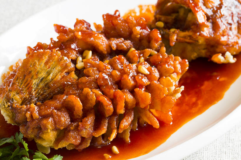 无人,横图,特写,吃饭,晚餐,午餐,静物,餐具,北京,中国,亚洲,鱼,熟食,鱼肉,美味,食品,饮品,传统,松子,饮食,餐饮,食物,饮料,盘子,中国菜,摄影,膳食,可口,清新,中国文化,东亚,主菜,适口,粤菜,彩图,装饰菜,传统文化,bj175