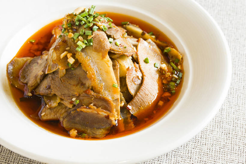 点心,面包,无人,横图,特写,吃饭,晚餐,午餐,静物,餐具,北京,中国,亚洲,切开,肉,熟食,美味,食品,面点,饮品,吐司,传统,饮食,餐饮,食物,糕点,饮料,盘子,中国菜,切,摄影,法式面包,膳食,可口,清新,中国文化,剖面,肉制品,吐司面包,东亚,主菜,切面,适口,四川菜,彩图,多士,听型面包,传统文化,夫妻肺片,bj175