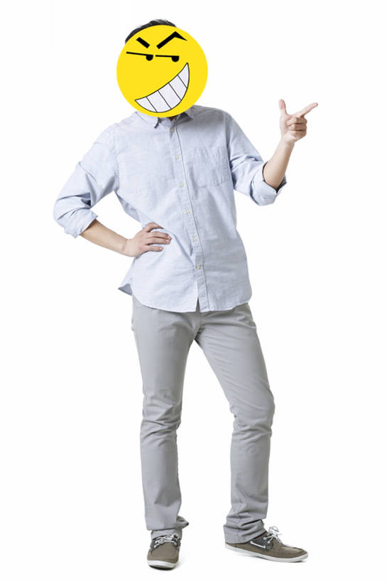 东方人,成年人,脸,头,脸颊,一个人,笑,微笑,露齿笑,竖图,留白,抠图,白色背景,正面,快乐,幸福,纯洁,互联网,北京,中国,亚洲,仅一个男性,仅一个人,覆盖,圆形,标志,符号,面具,枪,文字,记事本,注视,休闲装,标识,现代,手叉腰,仅一个年轻男性,本子,笔记本,观察,看,手势,站着,概念,表情,卡通,可爱,乐趣,竖,淘气,童年,童趣,斜视,摄影,手枪,生活方式,观看,翘,幽默,察看,创造力,笑脸,隐藏,享乐,食指,关注,标点,奸笑,情绪,童真,东亚,烂漫,无邪,天真,男人,男性,年轻男性,亚洲人,中国人,年轻人,大拇指,头部,脸部,脸蛋,面部,彩图,全身,影棚拍摄,欢乐,文字表情,颜表情,颜文字,打手势,拟人,表情符号,bj175