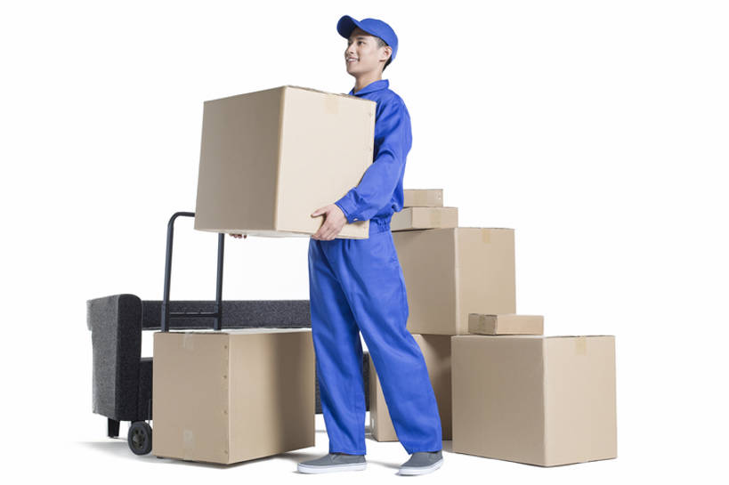 东方人,成年人,一个人,服务员,笑,微笑,露齿笑,横图,留白,抠图,白色背景,侧面,制服,快乐,幸福,热情,信心,家具,沙发,帽子,北京,中国,亚洲,仅一个男性,仅一个人,握,堆叠,工作,包裹,包装,商品,马车,盒子,工人,仅一个年轻男性,手推车,站着,职业,鸭舌帽,服务,握着,运输,摄影,生活方式,搬家,搬运工,享乐,货运,运送,东亚,责任,男人,男性,年轻男性,亚洲人,中国人,年轻人,服务生,侍者,员工,彩图,全身,影棚拍摄,欢乐,匠人,劳动者,体力工,递送,工人阶级,bj175