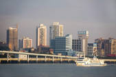 tkf001_305468
