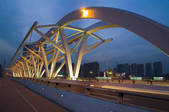 tkf001_305779