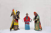 tkf001_325096