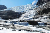 tkf002_102725